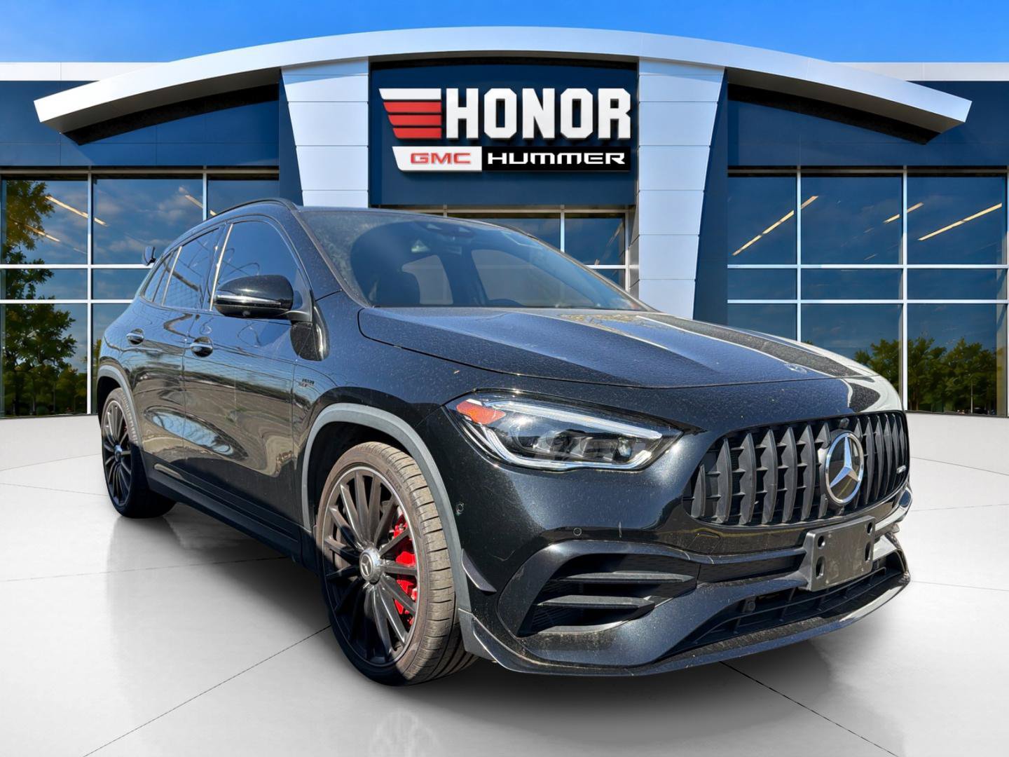 Used 2023 Mercedes-Benz GLA 45 AMG 4MATIC image 2