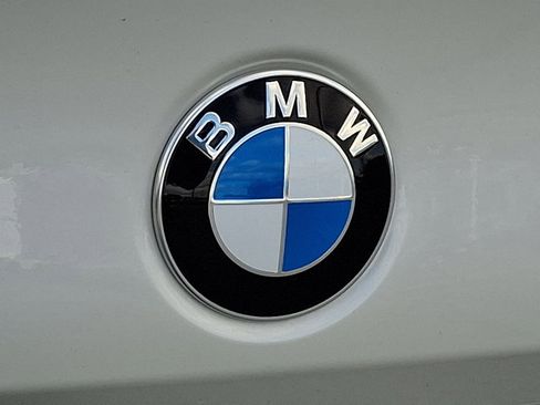 Certified 2025 BMW 530i xDrive w/ Premium Package image 34