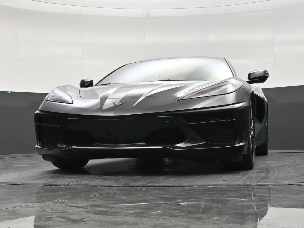 Used 2025 Chevrolet Corvette Stingray Preferred Cpe w/ Stealth Interior Trim Package RWD image 26