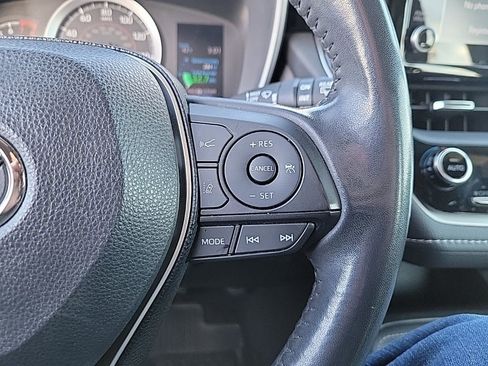 Used 2019 Toyota Corolla SE image 25