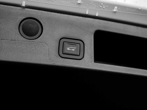 New 2026 Chevrolet Equinox RS w/ Convenience Package III image 42