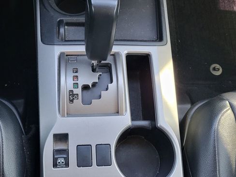 Used 2013 Toyota 4Runner SR5 RWD image 21