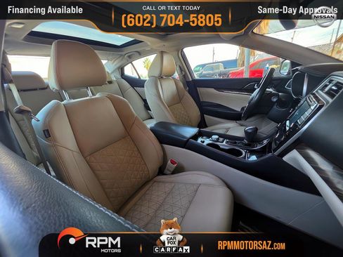Used 2017 Nissan Maxima Platinum image 19