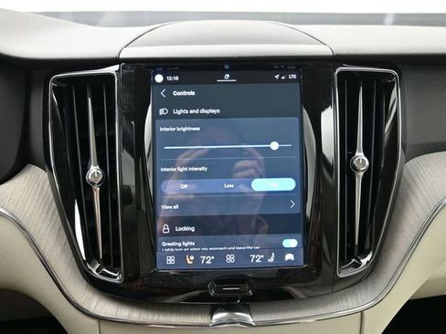 Used 2023 Volvo XC60 B5 Plus w/ Climate Package image 16