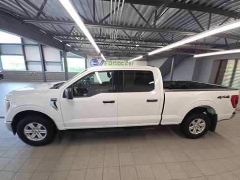 Used 2022 Ford F150 XLT w/ Equipment Group 301A Mid AWD/4WD image 4