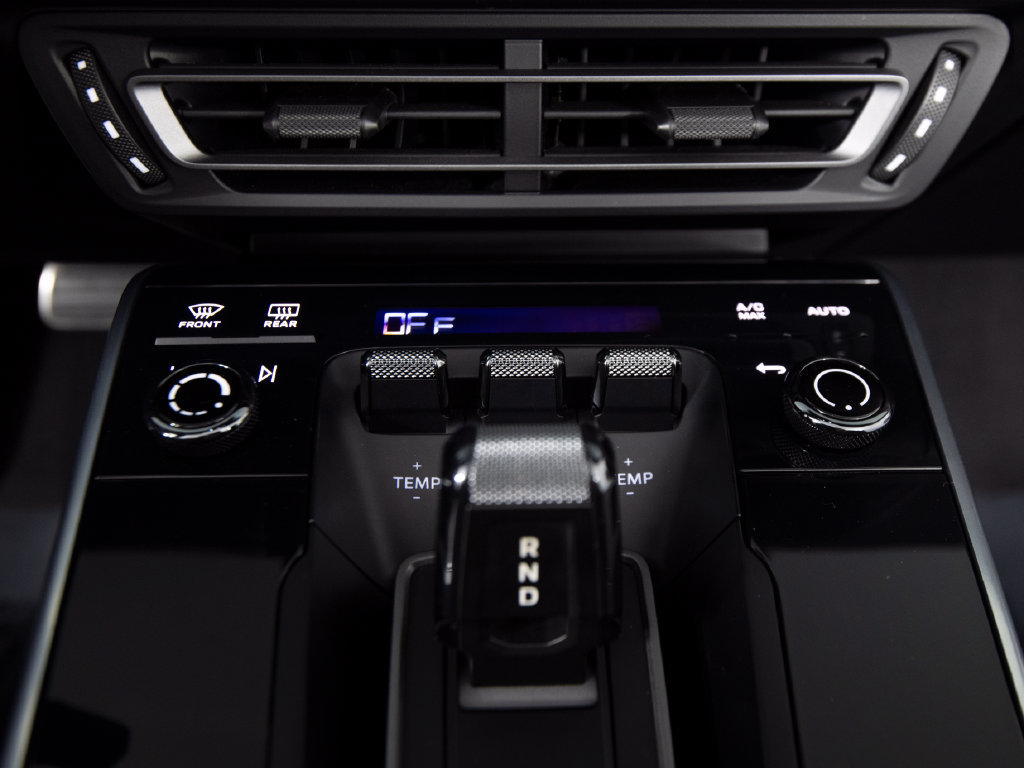 Certified 2022 Porsche 911 Turbo S AWD/4WD image 26