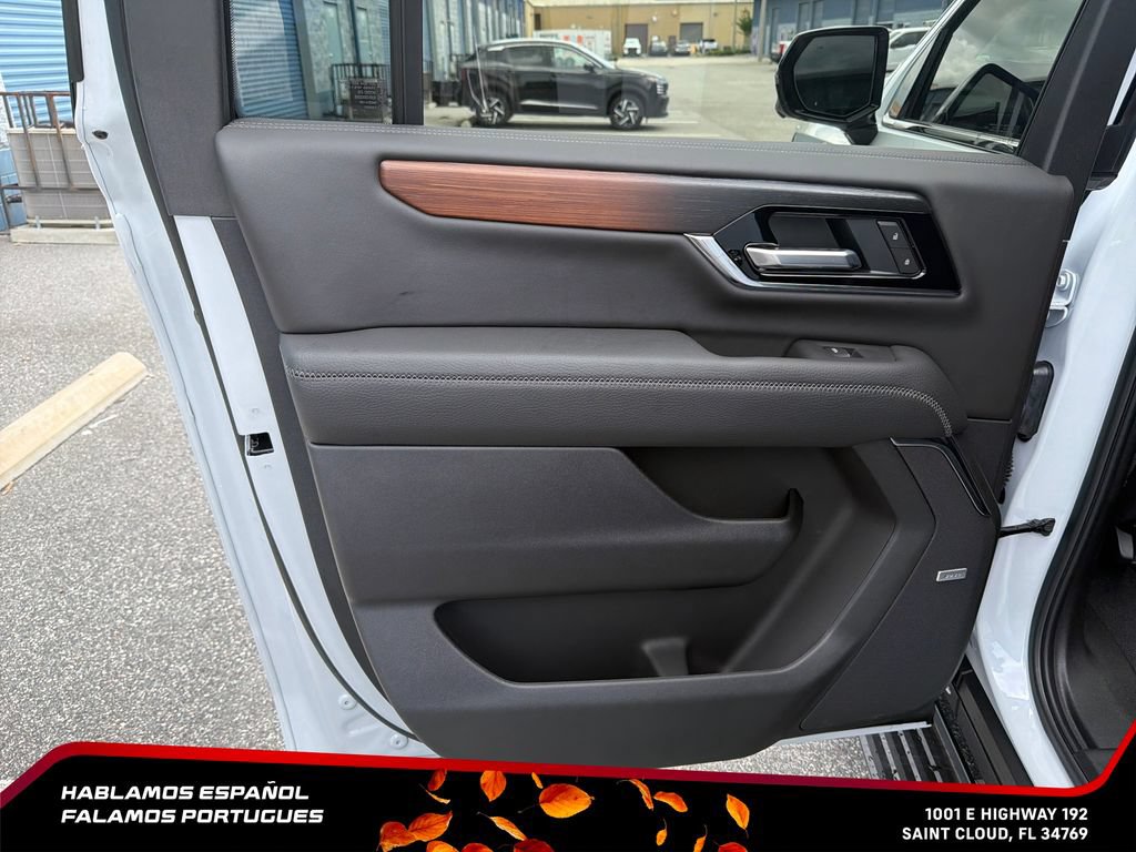 New 2026 GMC Yukon XL Denali w/ Denali Reserve Package AWD/4WD image 25