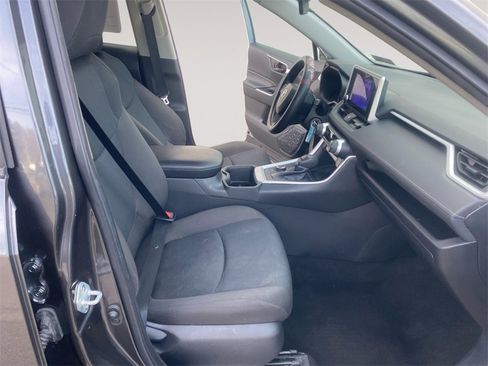 Used 2023 Toyota RAV4 LE image 15