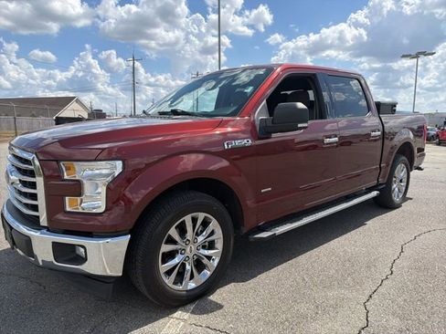 Used 2017 Ford F150 XLT w/ Equipment Group 302A Luxury image 7