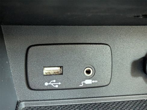 Certified 2023 Subaru Impreza 2.0i image 18