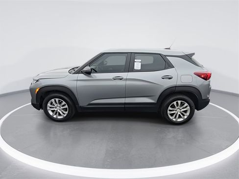 Used 2023 Chevrolet TrailBlazer LS image 5