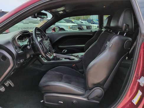 Used 2021 Dodge Challenger R/T Scat Pack RWD image 15