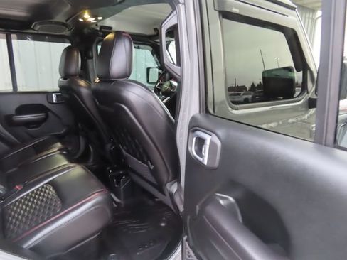 Used 2020 Jeep Gladiator Rubicon AWD/4WD image 28