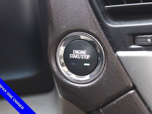 Used 2017 Chevrolet Suburban Premier image 39