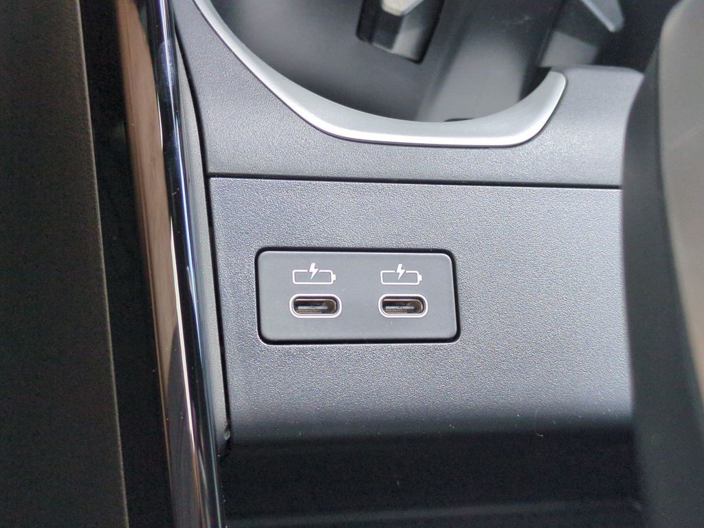 New 2027 BMW X1 xDrive28i AWD/4WD image 23