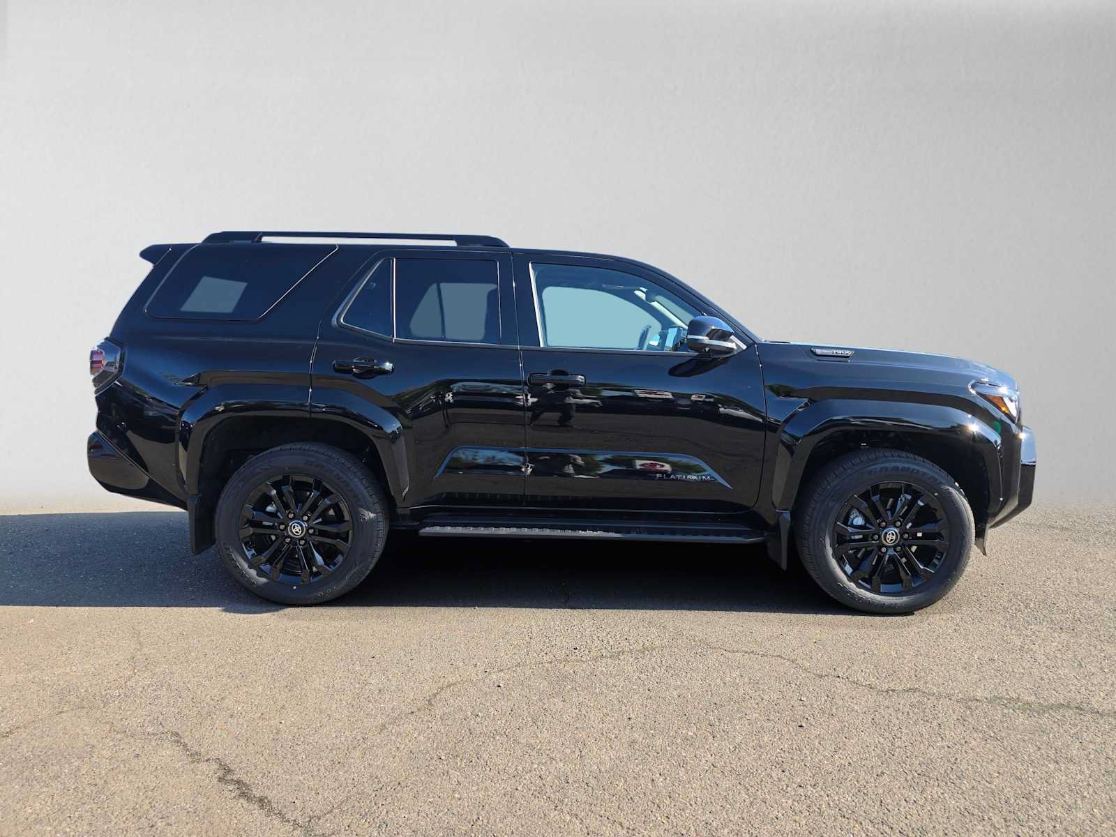 Certified 2026 Toyota 4Runner Platinum AWD/4WD image 2