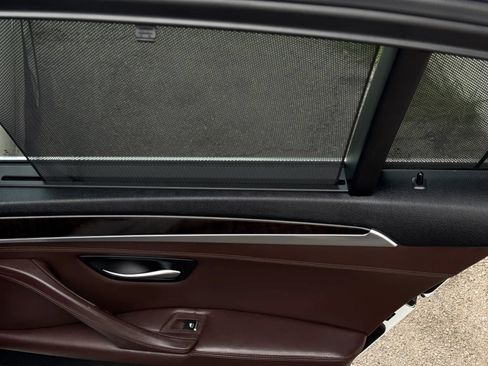 Used 2014 BMW 535d Sedan RWD image 25