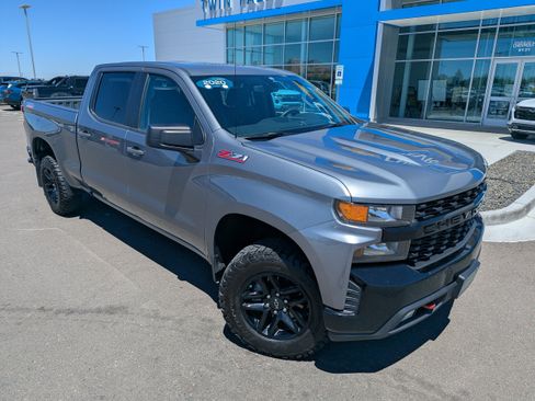 Certified 2020 Chevrolet Silverado 1500 Custom Trail Boss w/ Custom Convenience Package AWD/4WD image 4