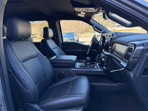 New 2025 Ford F150 Lariat w/ Equipment Group 502A High image 17