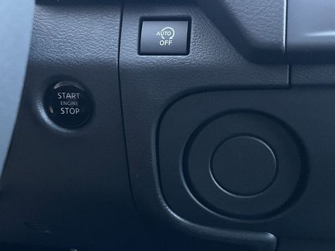 New 2026 Nissan Frontier SV image 39