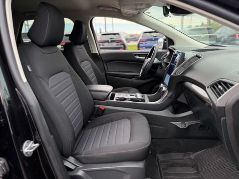 Certified 2024 Ford Edge SE w/ Black Appearance Package AWD/4WD image 15
