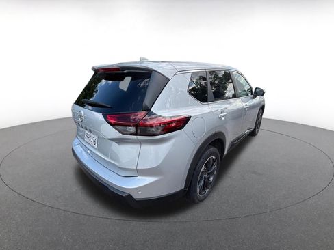 Used 2025 Nissan Rogue SV FWD image 7