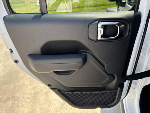 New 2025 Jeep Wrangler Willys image 28