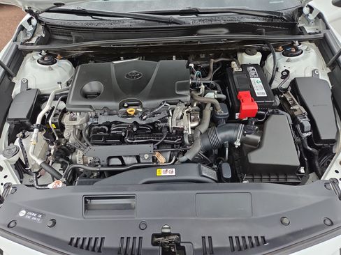 Certified 2019 Toyota Camry XLE w/ Navigation Package FWD image 27