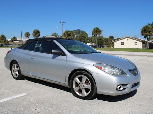 Used 2008 Toyota Solara SLE image 3