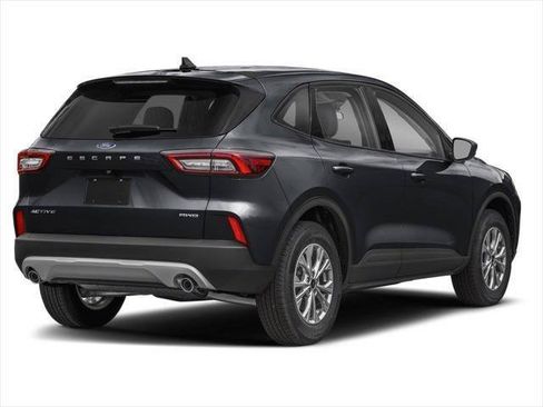 Used 2025 Ford Escape Active AWD/4WD image 35