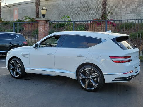 Certified 2026 Genesis GV80 2.5T Prestige AWD/4WD image 30