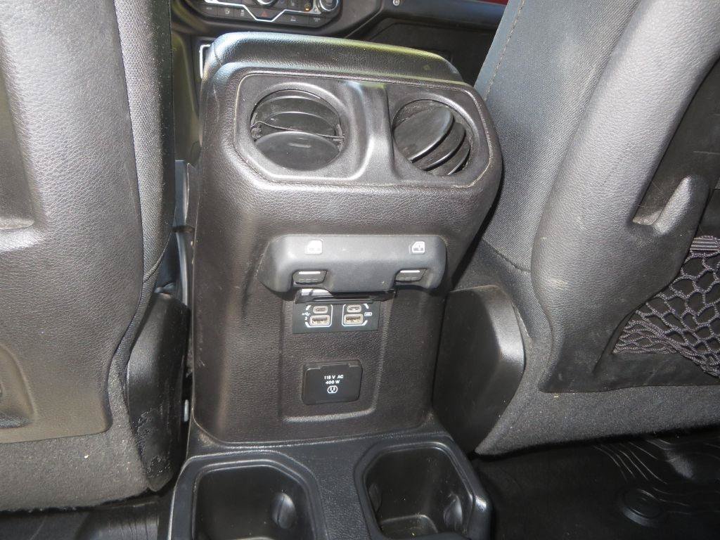 Used 2020 Jeep Gladiator Rubicon w/ Cold Weather Group AWD/4WD image 28