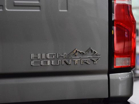 Used 2025 Chevrolet Silverado 2500 High Country w/ Z71 Off-Road Package AWD/4WD image 26