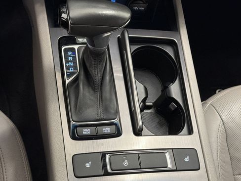 Used 2018 Genesis G80 3.8 AWD/4WD image 17