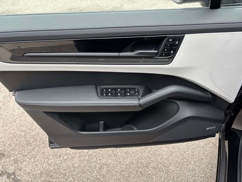 New 2026 Porsche Cayenne GTS AWD/4WD image 23