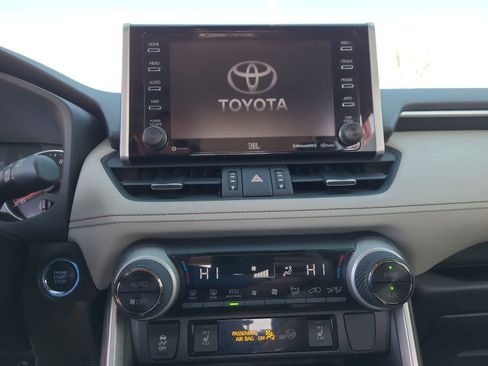 Used 2019 Toyota RAV4 XLE Premium w/ Advanced Technology Package image 24
