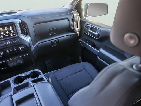 Used 2019 Chevrolet Silverado 1500 Custom w/ Custom Convenience Package image 29