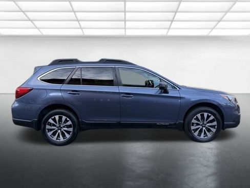Used 2015 Subaru Outback 3.6R Limited image 4