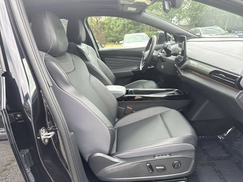 Used 2023 Volkswagen ID.4 Pro S RWD image 25