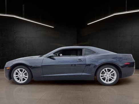Used 2013 Chevrolet Camaro LT RWD image 4