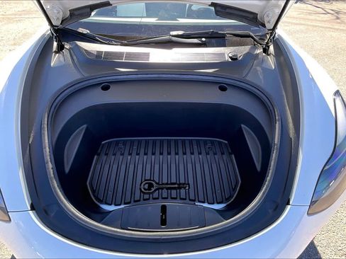 Used 2021 Tesla Model 3 Standard Range Plus image 29