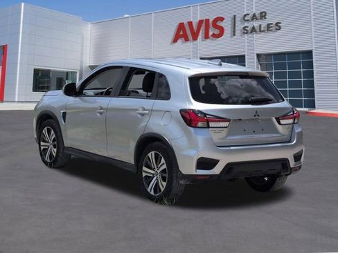 Used 2025 Mitsubishi Outlander Sport SE AWD/4WD image 9