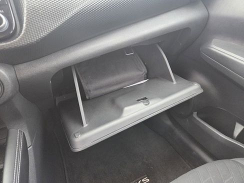 Used 2024 Nissan Kicks SV image 24