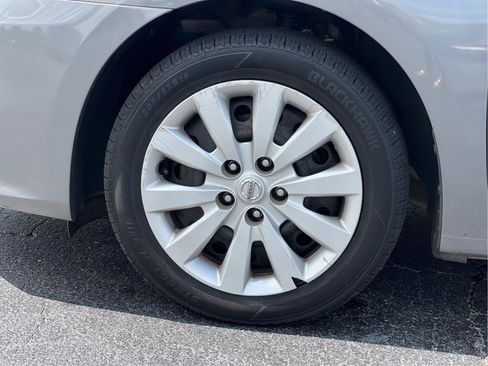 Used 2019 Nissan Sentra S FWD image 27