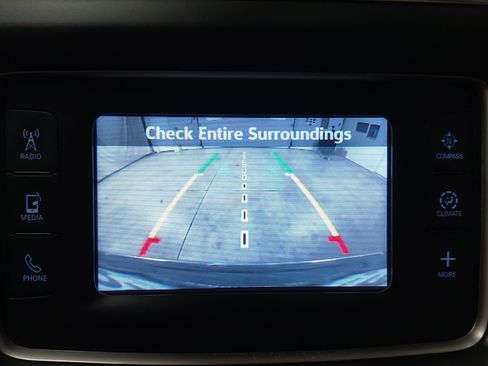 Used 2014 Jeep Grand Cherokee Limited AWD/4WD image 36