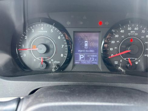 Used 2015 Toyota Sienna LE FWD image 18