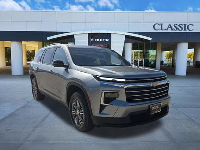 Used 2026 Chevrolet Traverse LT w/ Driver Confidence Package