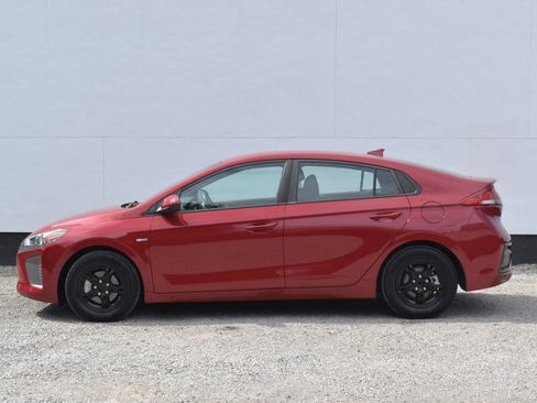 Used 2019 Hyundai Ioniq Blue FWD image 9