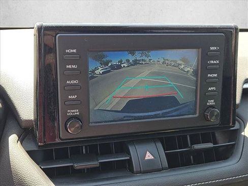 Used 2019 Toyota RAV4 LE w/ Carpet Mat Package FWD image 13