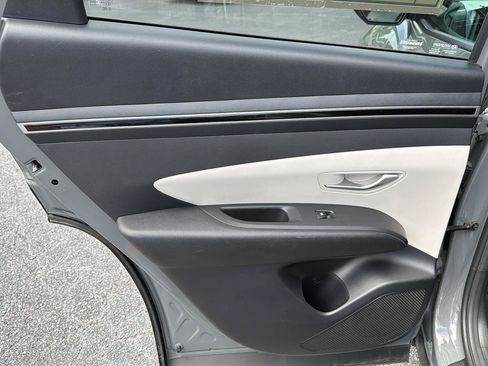 Used 2024 Hyundai Tucson SEL FWD image 17